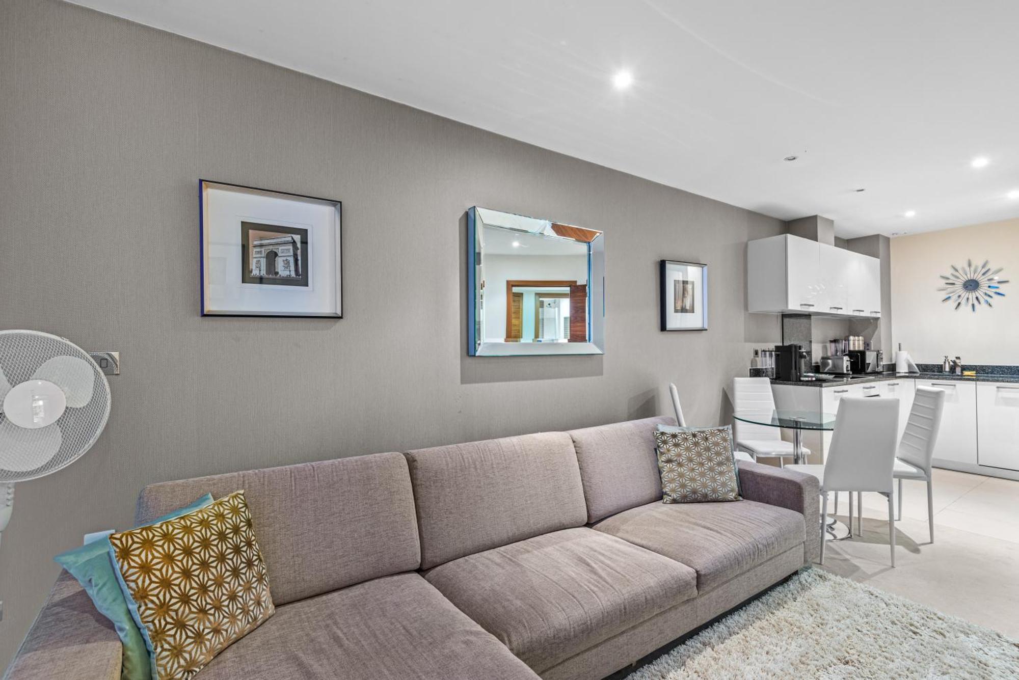 Londwell, Chelsea Living, Central Flat With Balcony Londra Exterior foto